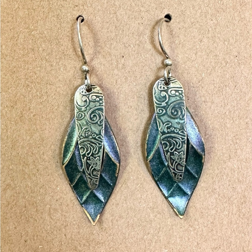 METALLIC EARRINGS